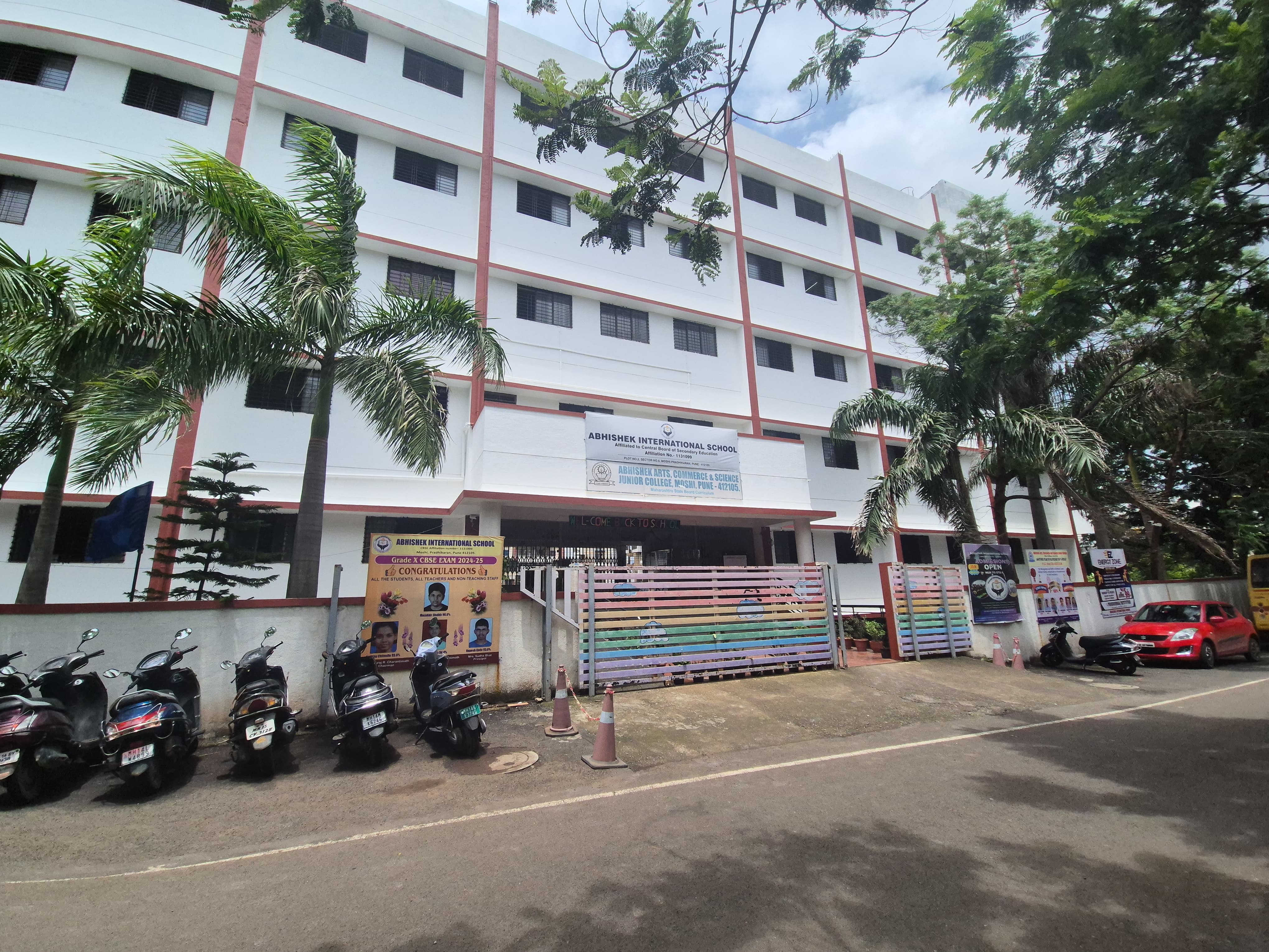 Abhishek College